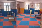 تجهیز و راه انازی اتاق درس تربیت بدنی در مدرسه ویژه پویا شهرستان کمیجان  